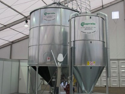 Bild 2:Trichtersilo, Flachbodensilo, Körnerschnecken, Belüftung