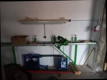 Bild 5:Schleifen von Doppelmesser-Mähwerk ESM