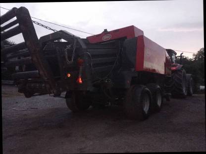 Bild 7:Großpackenpresse LB 12100