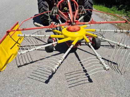 Bild 3:Pöttinger Top 340