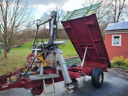 Brantner Kipper mit Kran - Anhänger Rückewagen