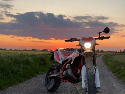 Beta RR50 Motard Track