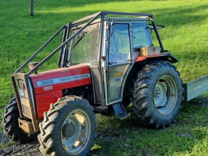 Bild 2:Massey Ferguson 362