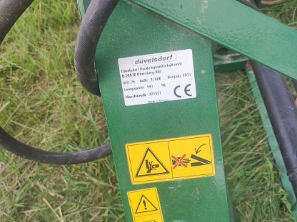 Bild 2:Wiesenegge Düvelsdorf – 6 m, 4-reihig, hydr. klappbar