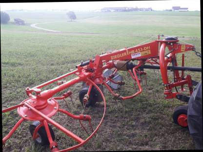 Bild 3:Ziegler HR 451 DH