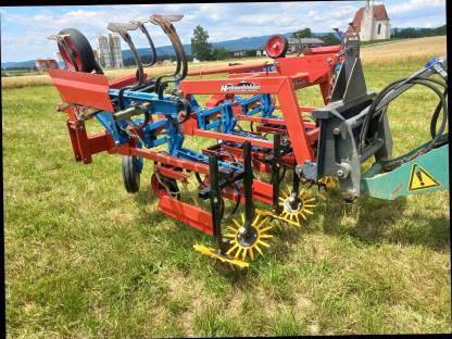 Bild 6:Hatzenbichler Hackgerät