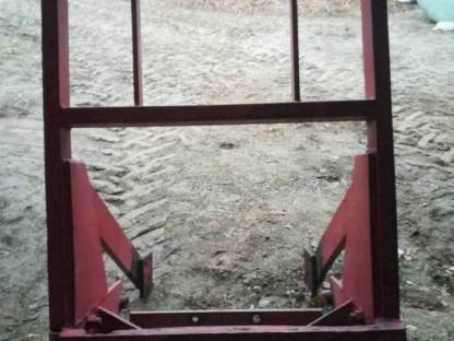 Bild 3:Frontschutz Massey Ferguson 185er