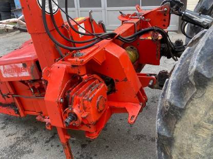 Bild 2:Maishäcksler Kemper Champion 1200