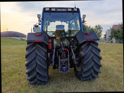 Bild 5:Valtra 8950 Hi-tech
