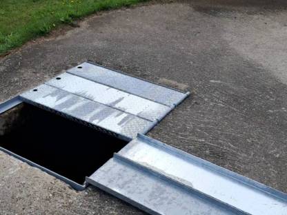 Bild 2:Gruben deckel