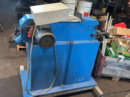 Bild 3:Aceti Macchine Rohrschleifmaschine