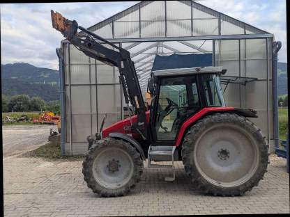 Bild 3:Massey Ferguson 6140