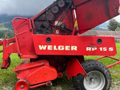 Bild 7:Welger Rundballenpresse RP 15 S