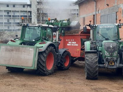 Bild 3:Düngerstreuer