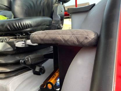 Bild 7:Beifahrersitz Lindner Geotrac