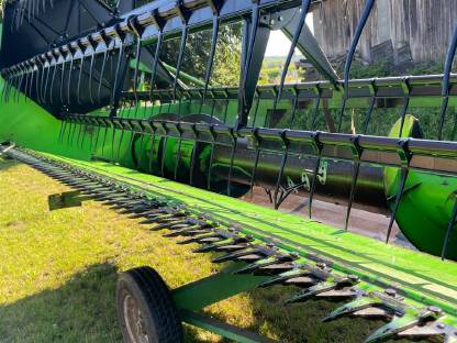 Bild 7:Deutz Fahr Rapsschneidwerk