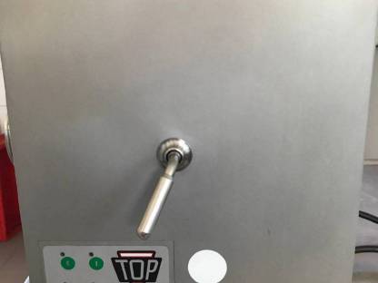 Bild 3:Toperczer Fleischwolf neuwertig