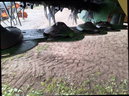 Bild 4:KRONE Heckmähwerk Easy Cut 280CV