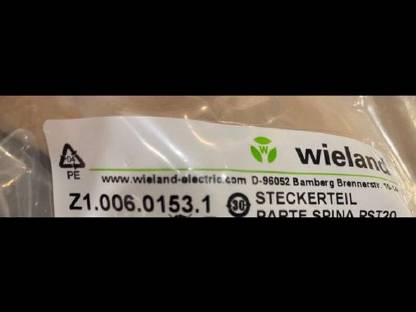 Bild 3:Zwei Stk. Wieland Stecker Photovoltaik gewinkelt 90 Grad