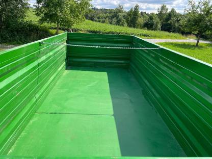 Bild 4:Müllner 3-Seiten Kipper