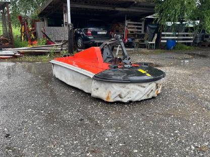 Frontmähwerk Kuhn
