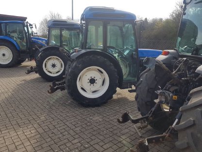 Bild 3:New Holland TN 70 F