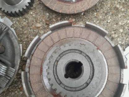 Bild 4:2 x Hondagetriebe - Fliehkraftkupplung
