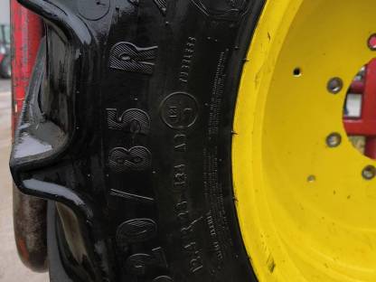 Bild 3:Traktorreifen Pflegeräder John Deere 6420