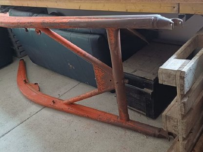 Bild 2:Wippe oder Galgen für Frontlader Steyr T190