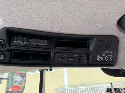 Bild 7:Steyr CVT 6145 zu verkaufen