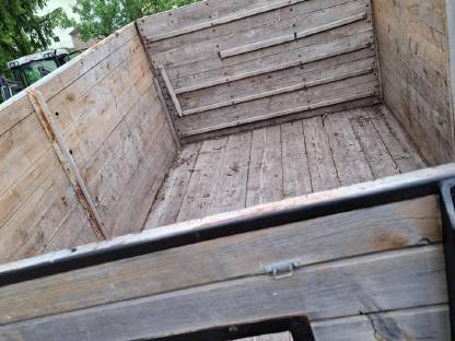 Bild 3:Traktoranhänger/Viehanhänger