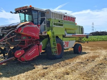 Bild 5:Claas Mega 218