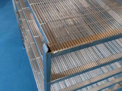 Bild 2:Edelstahl-Käsehorden fahrbar