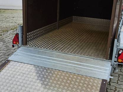 Bild 2:Viehanhänger Wechselaufbau