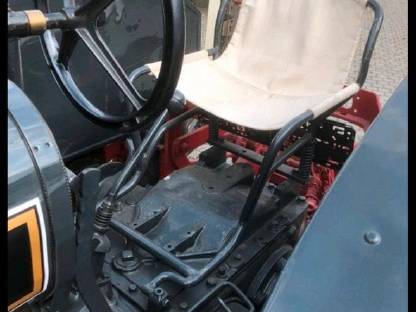 Bild 4:Deering IHC F12G Oldtimer restauriert