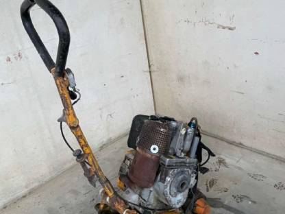 Bild 3:Rüttelplatte Wacker Typ 2350 / ES 75
