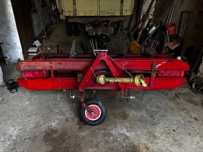 Bild 4:Heublitz Heuraupe Bandrechen Schwader Pöttinger