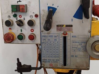 Bild 6:Standbohrmaschine