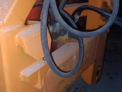 Bild 3:Schneepflug Kahlbacher 280 Ds