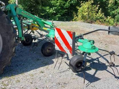 Bild 6:Deutz-Fahr Kreiselheuer