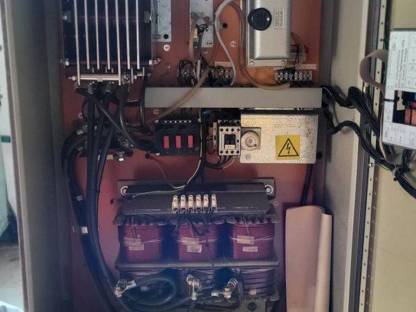 Bild 4:Ladegerät 12/24 V