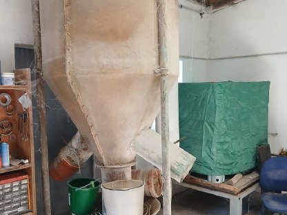 Bild 2:Ley Mahl- und Mischanlage