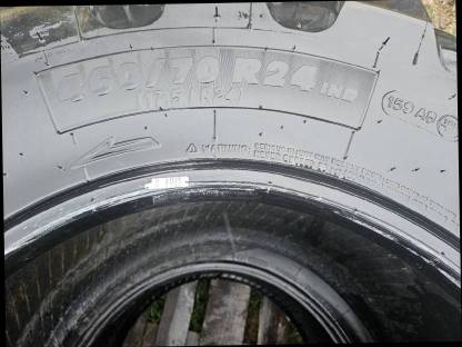 Bild 2:Reifen 460/70 R24 Teleskoplader