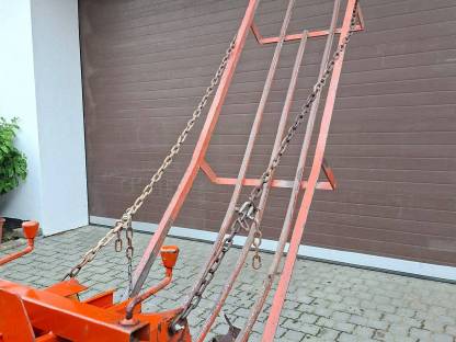 Bild 5:Bamford BL58 Kleinballenpresse