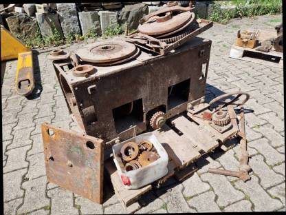 Bild 2:Adler Doppeltrommelseilwinde