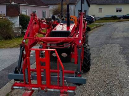 Yanmar F24 Traktor mit Frontlader