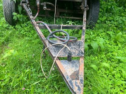 Bild 5:Zweiachsanhänger