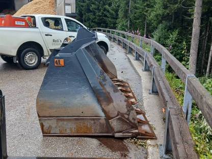 Bild 2:Volvo Radlader Schaufel