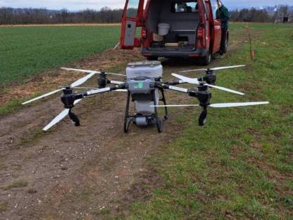 Biete Drohne - Dienstleistungen mittels DJI Agras T50