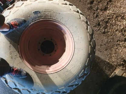 Bild 6:Anhänger/Güllefass Räder mit Felge